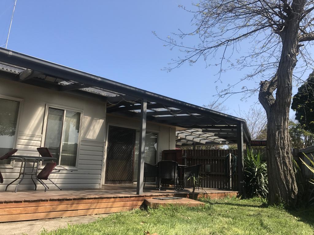 Kickback Cottages Lakes Entrance Exteriör bild