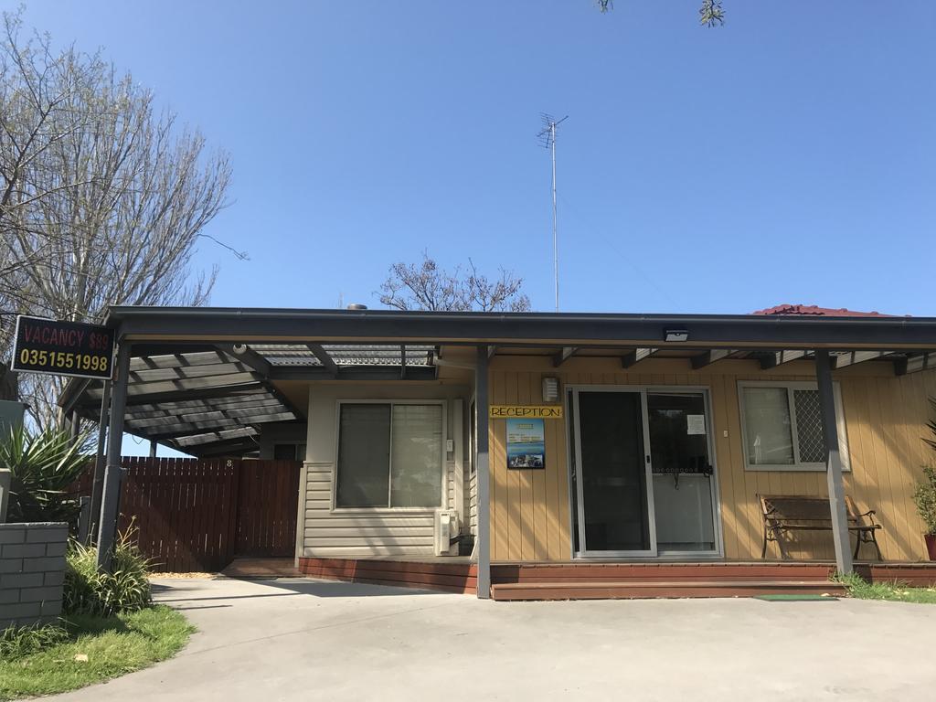 Kickback Cottages Lakes Entrance Exteriör bild