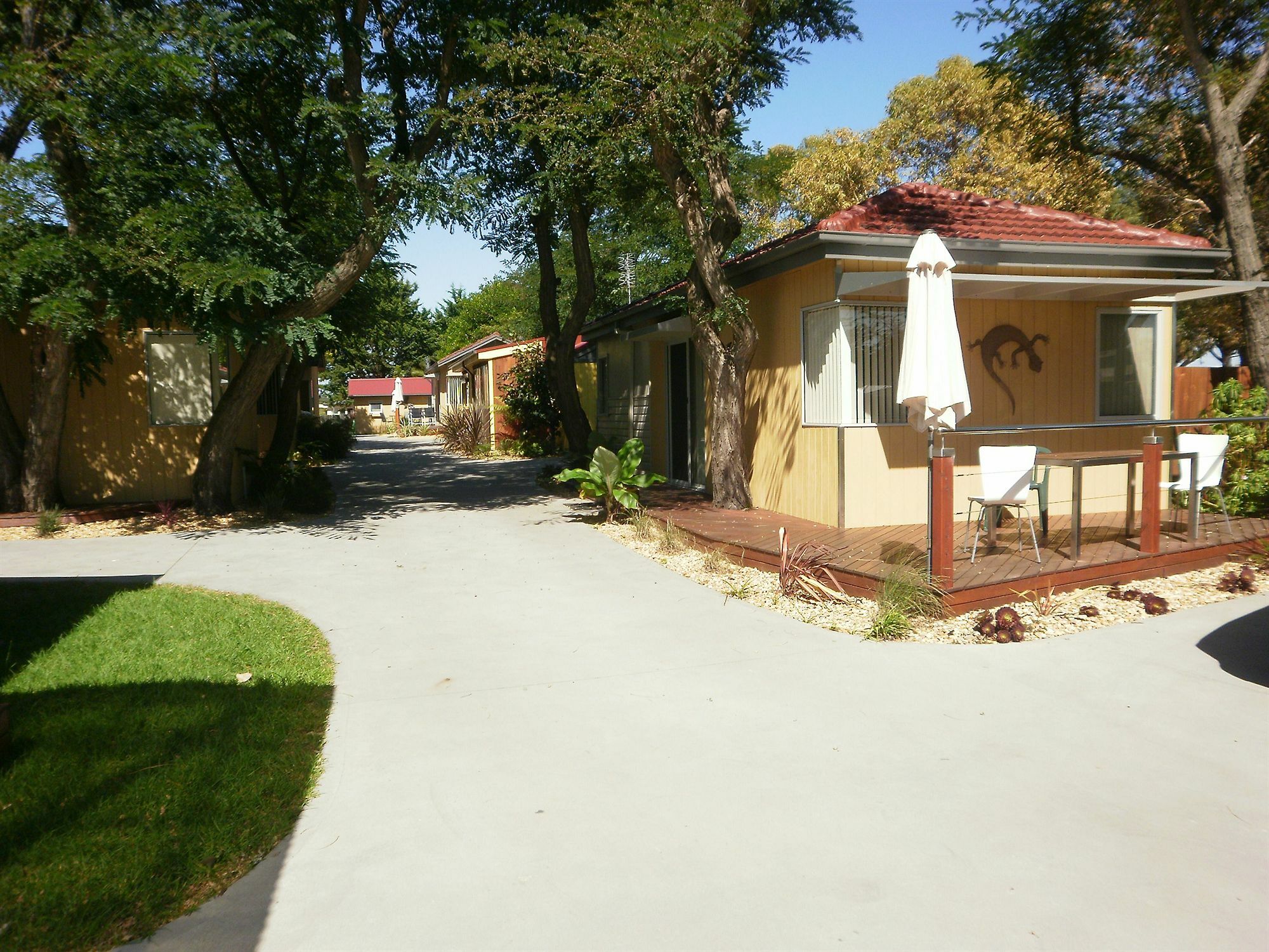 Kickback Cottages Lakes Entrance Exteriör bild