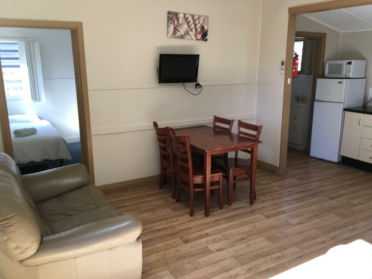 Kickback Cottages Lakes Entrance Exteriör bild