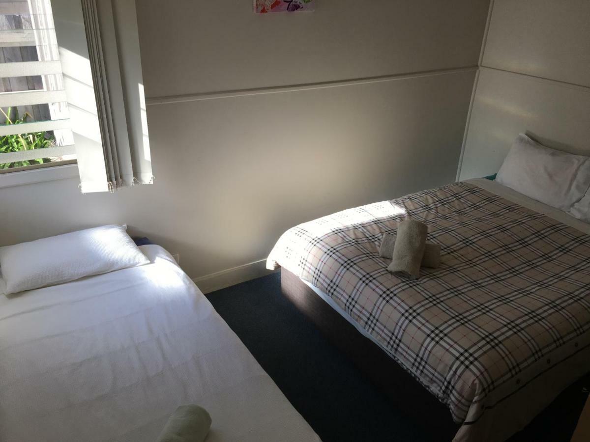 Kickback Cottages Lakes Entrance Exteriör bild