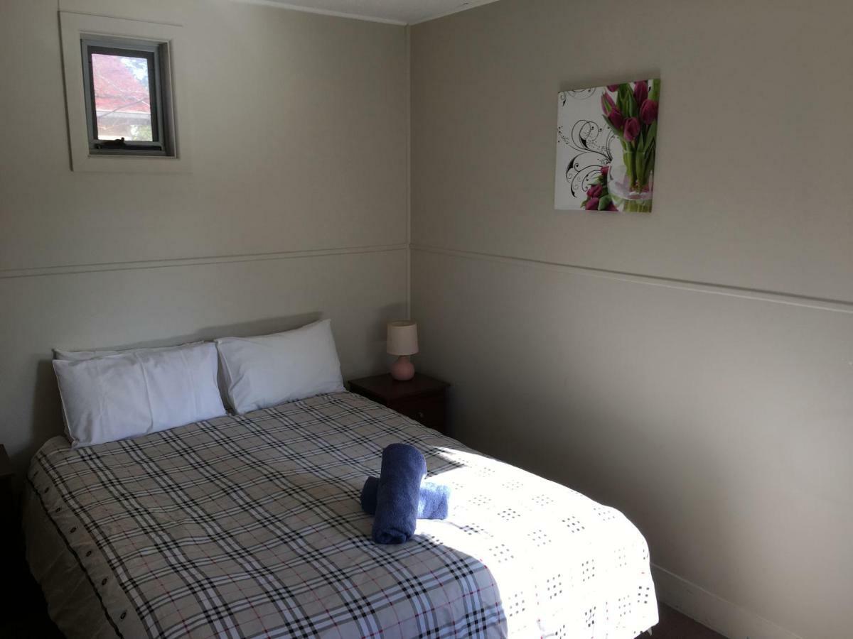 Kickback Cottages Lakes Entrance Exteriör bild