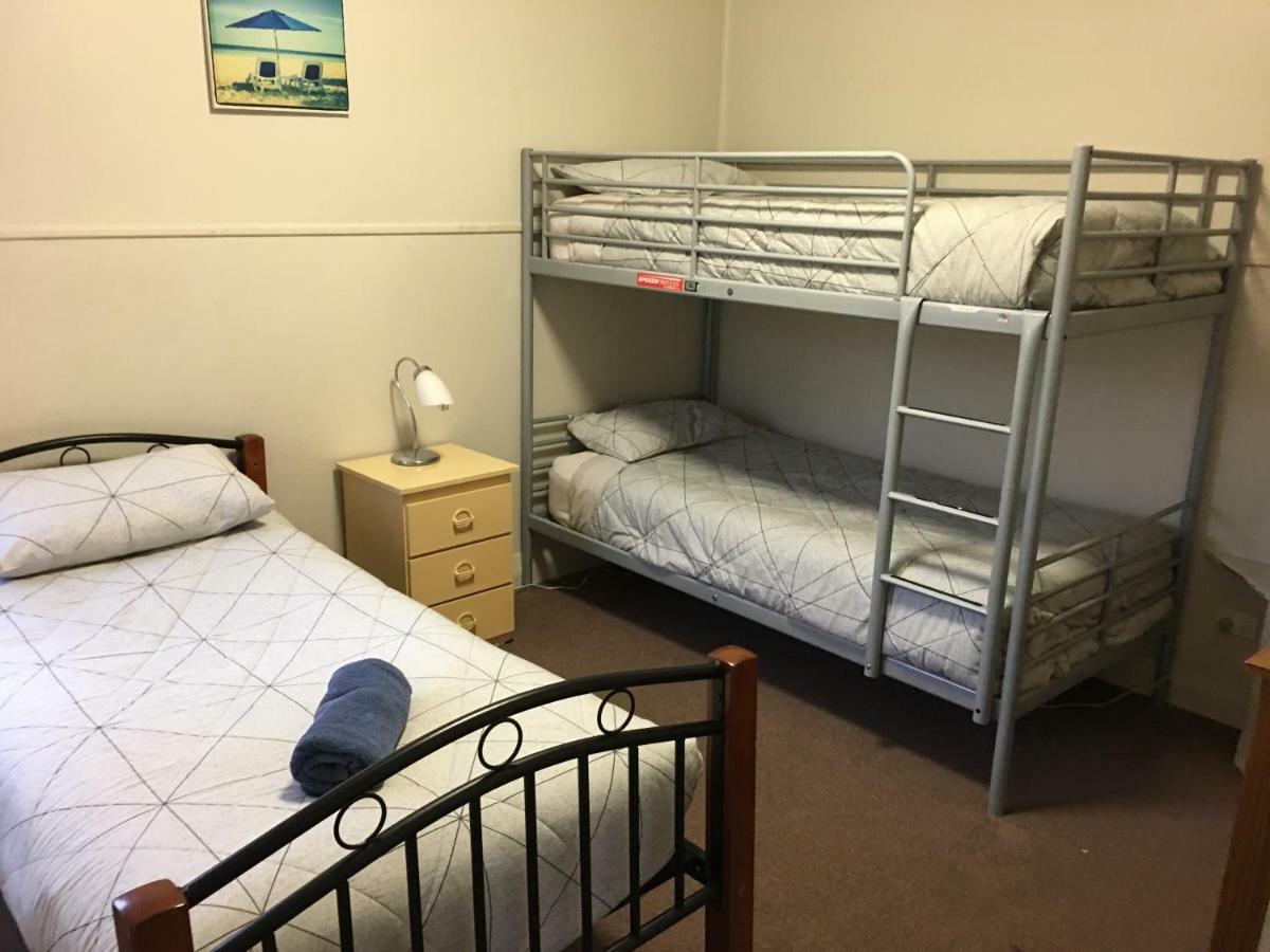 Kickback Cottages Lakes Entrance Exteriör bild